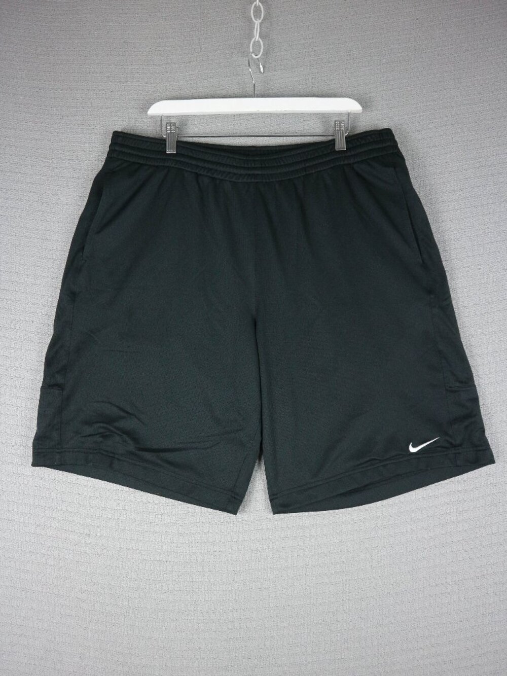 Nike FIT Polyester Baggy Black Shorts Mens XL Vintage Y2K Basketball